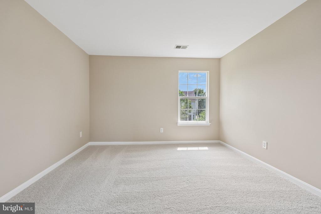8510 LANIER OVERLOOK COURT