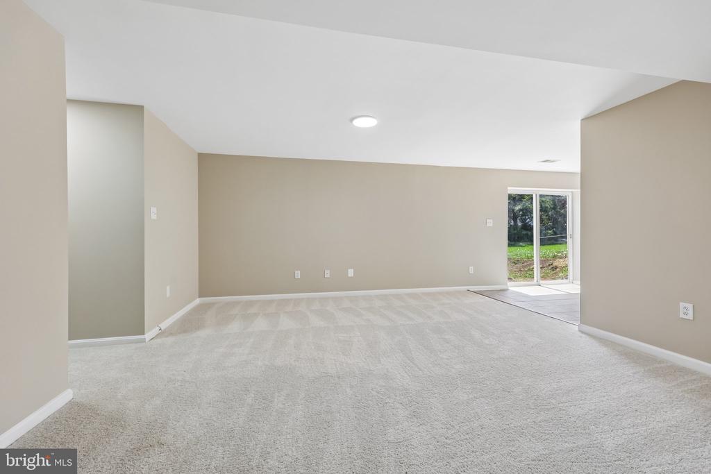 8510 LANIER OVERLOOK COURT