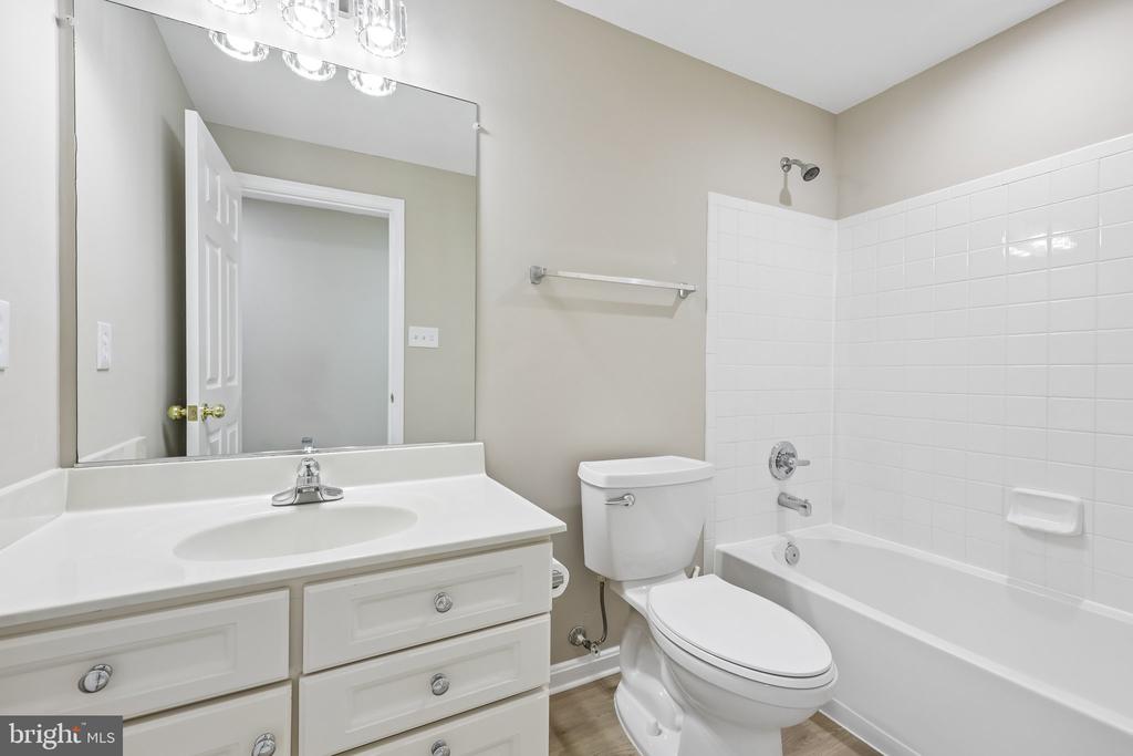8510 LANIER OVERLOOK COURT
