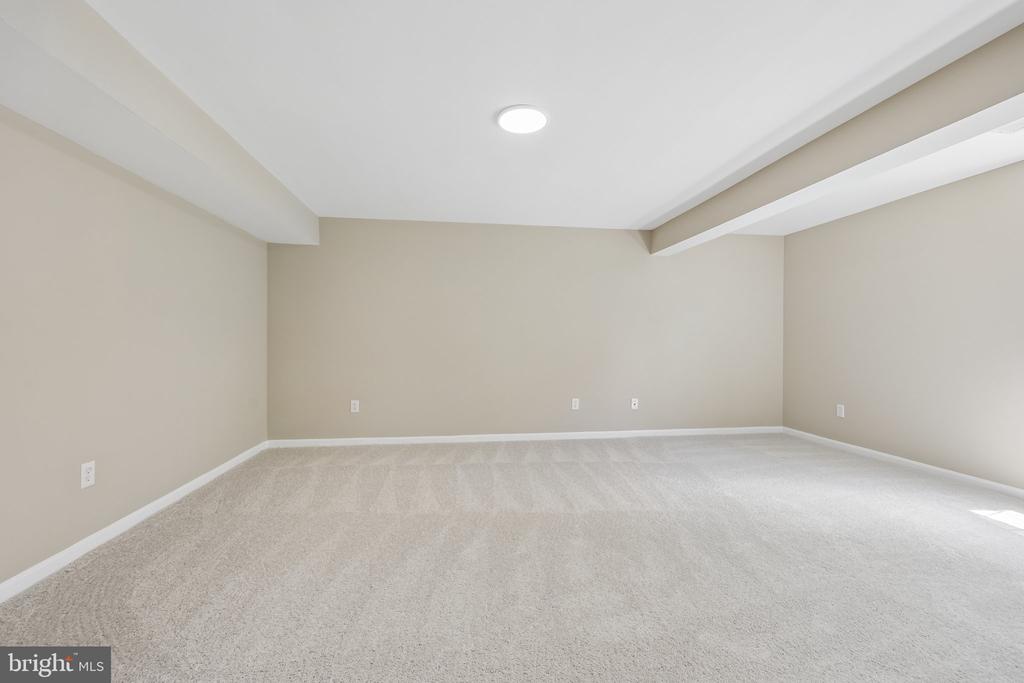 8510 LANIER OVERLOOK COURT