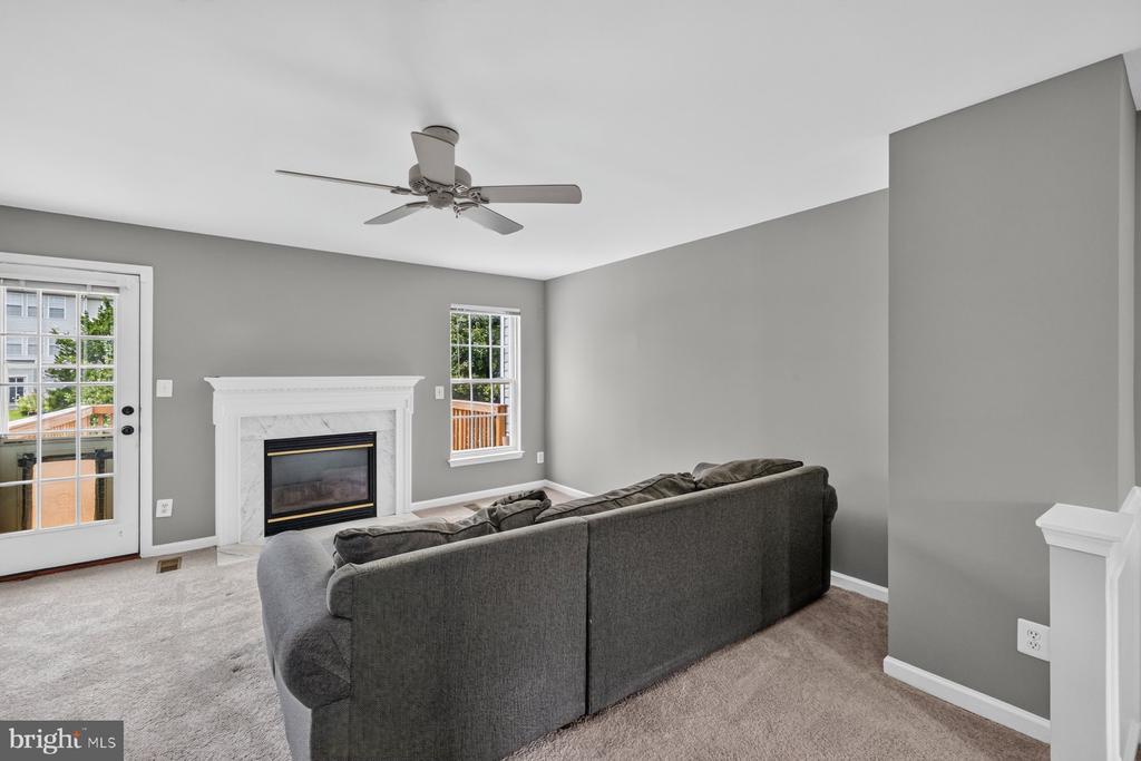 9832 MAITLAND LOOP