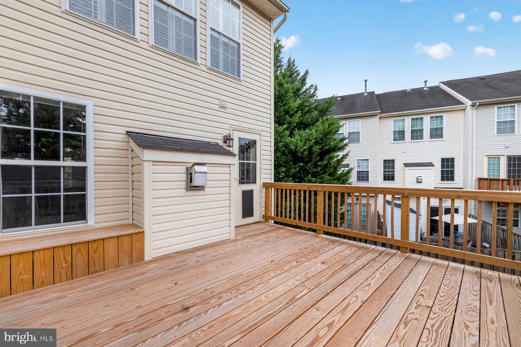 9832 MAITLAND LOOP