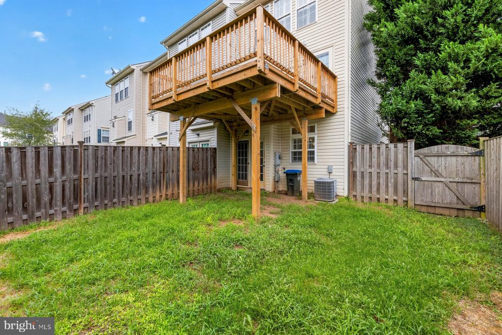 9832 MAITLAND LOOP