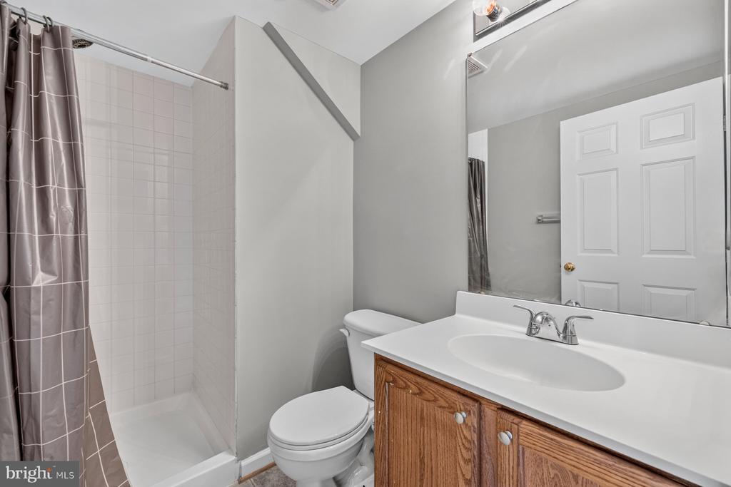 9832 MAITLAND LOOP