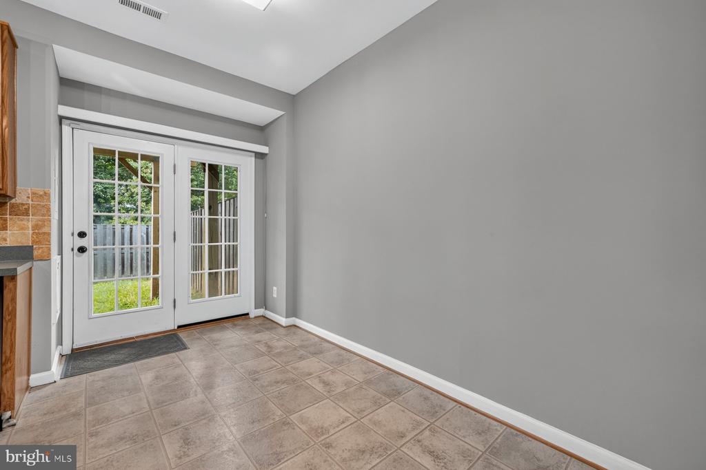 9832 MAITLAND LOOP