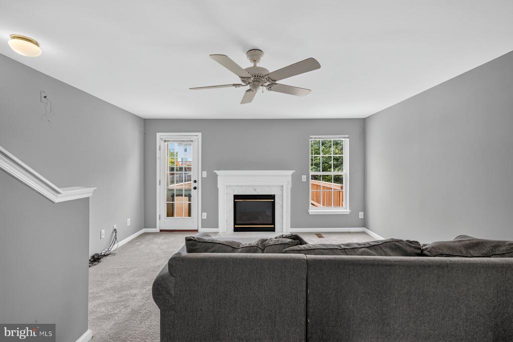 9832 MAITLAND LOOP