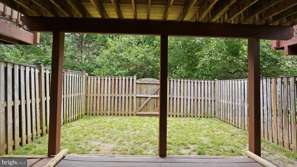 7843 SABRE COURT