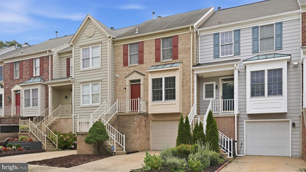 7843 SABRE COURT