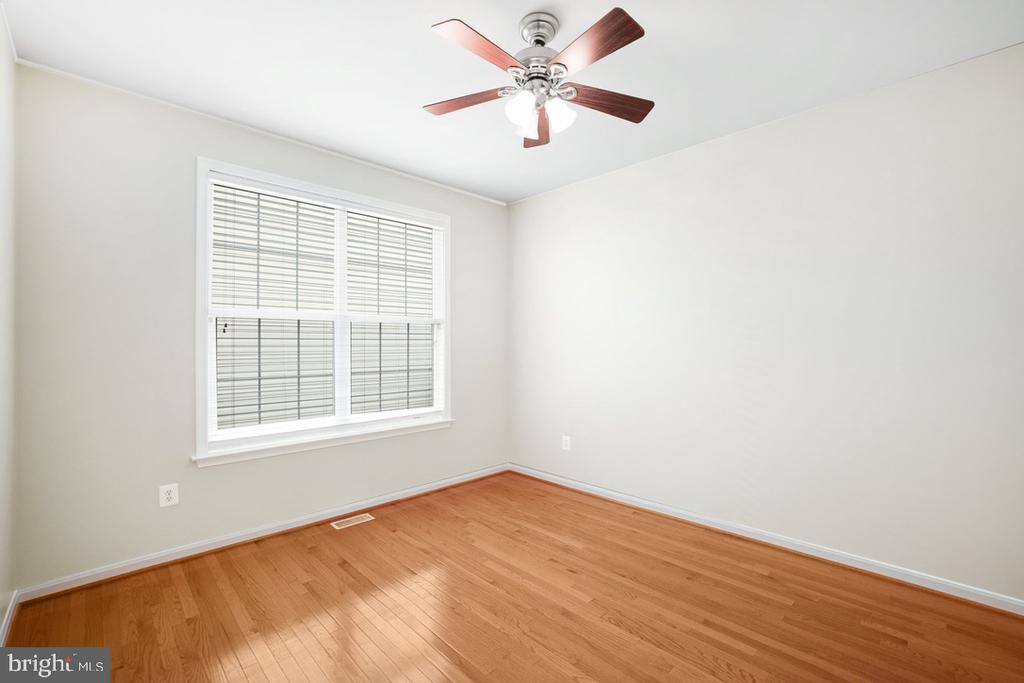 12868 ARNOT LANE