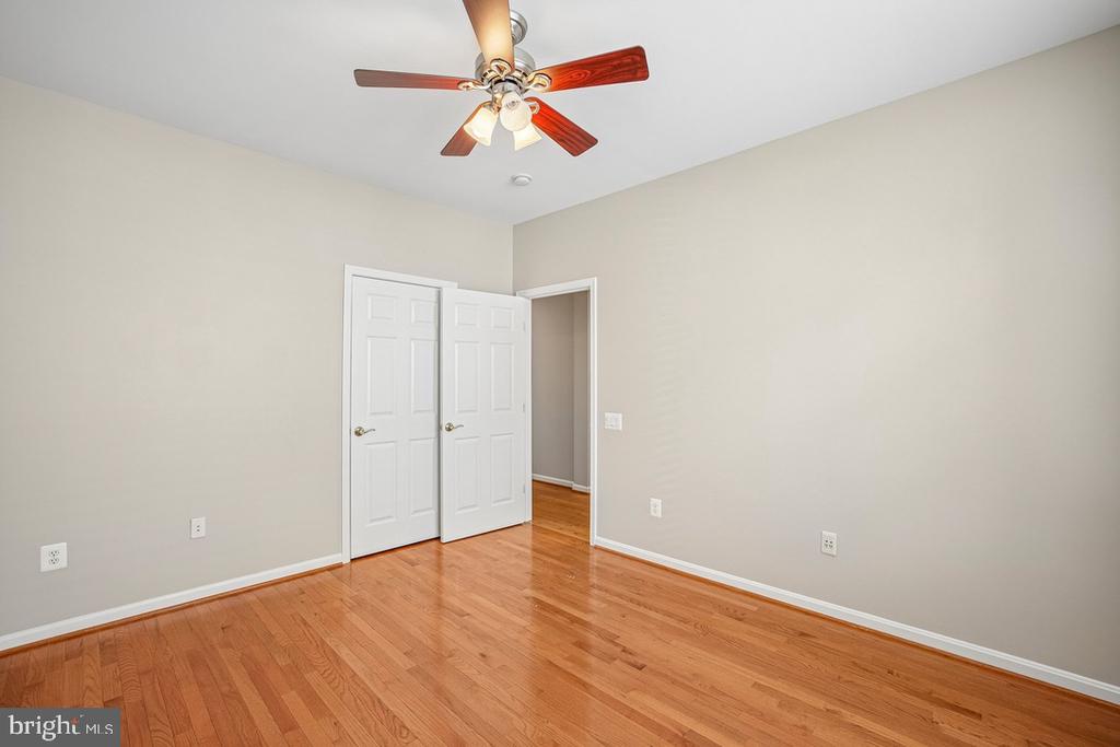 12868 ARNOT LANE