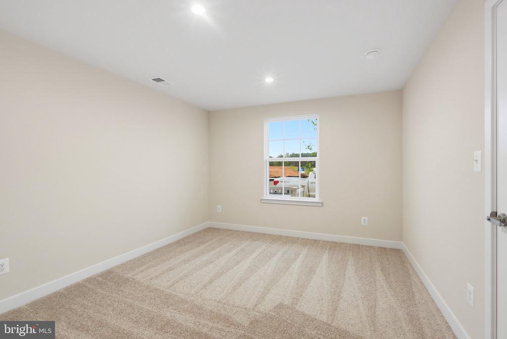 14408 FREEDOM LANE