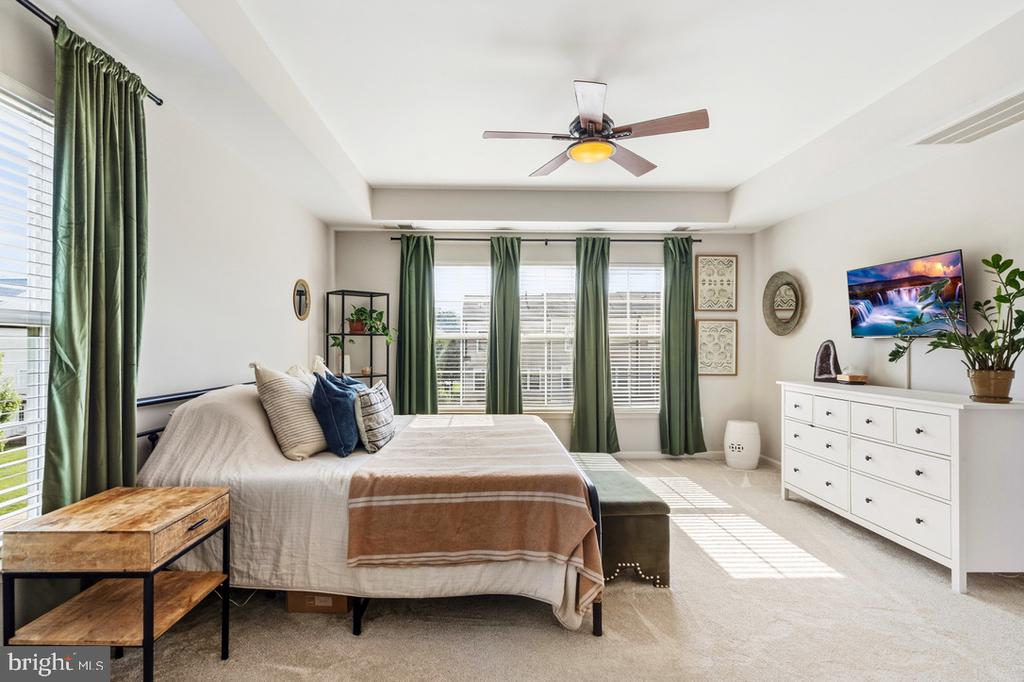 9228 ALVYN LAKE CIRCLE