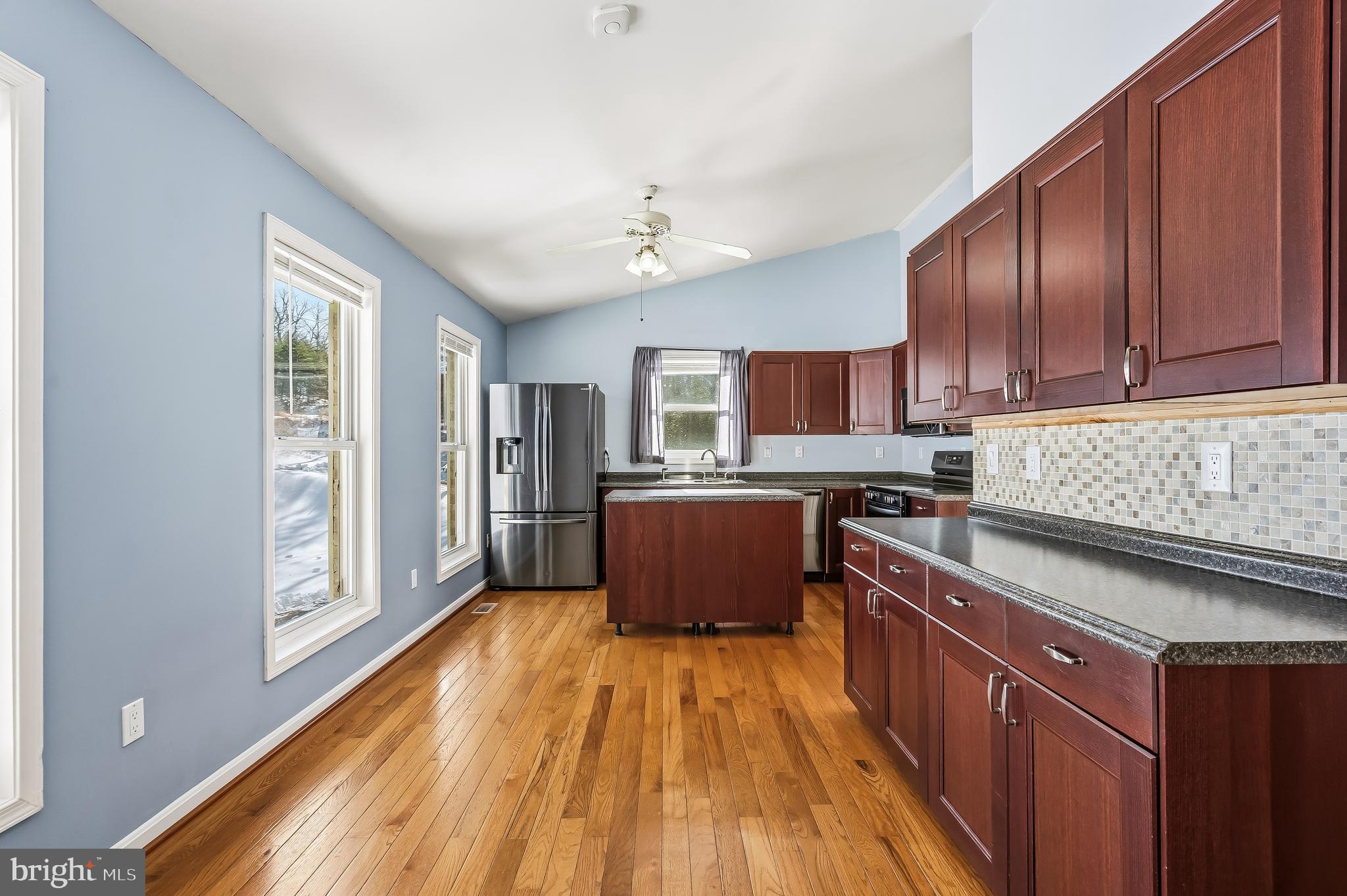 1574 COURTHOUSE ROAD