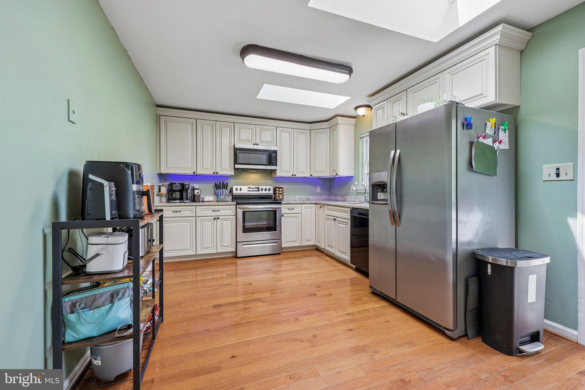 141 HICKORY NUT ROAD