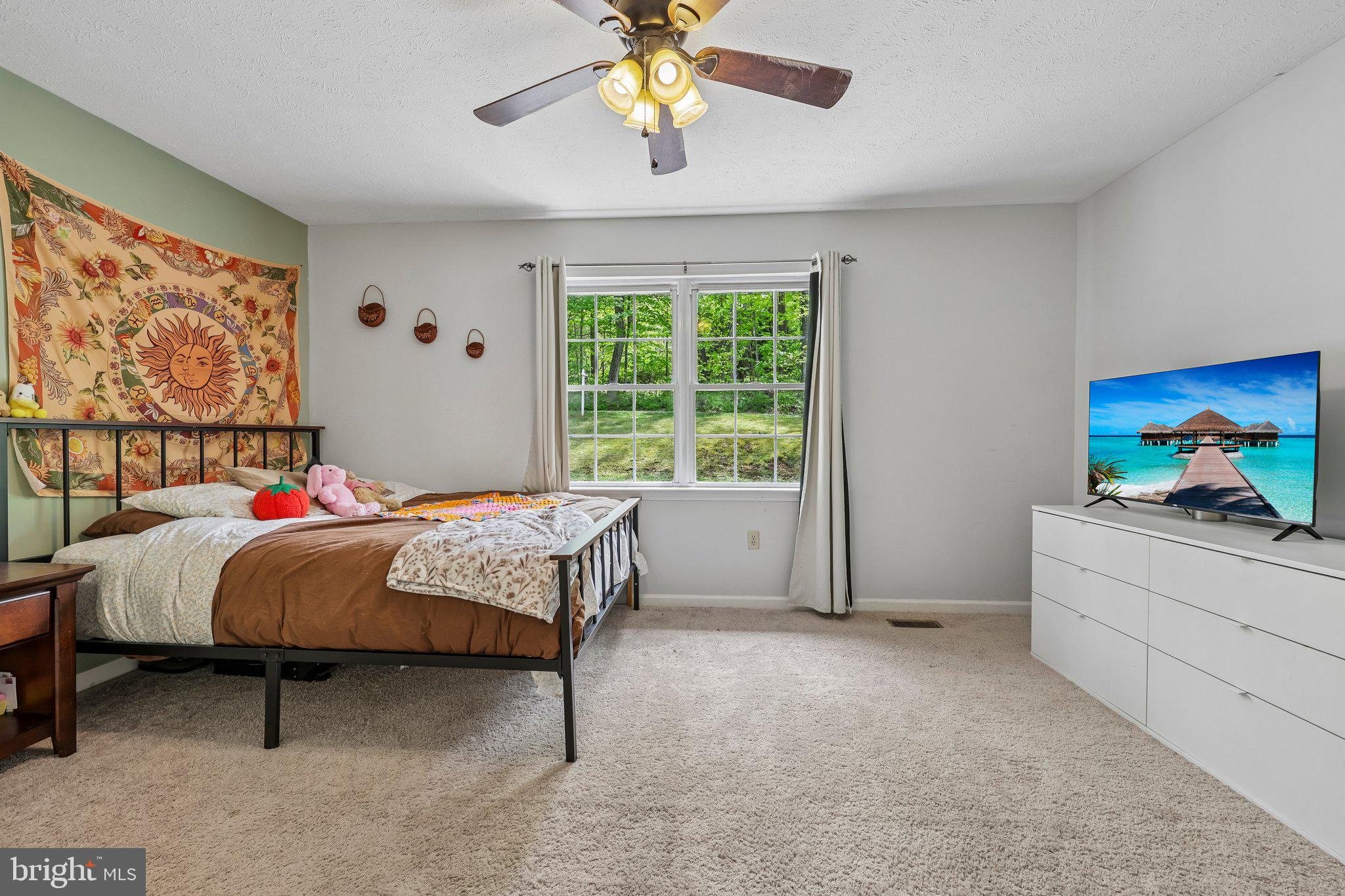 141 HICKORY NUT ROAD