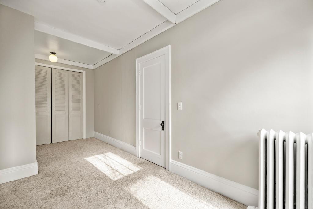 3133 Girard Avenue S Unit: 2