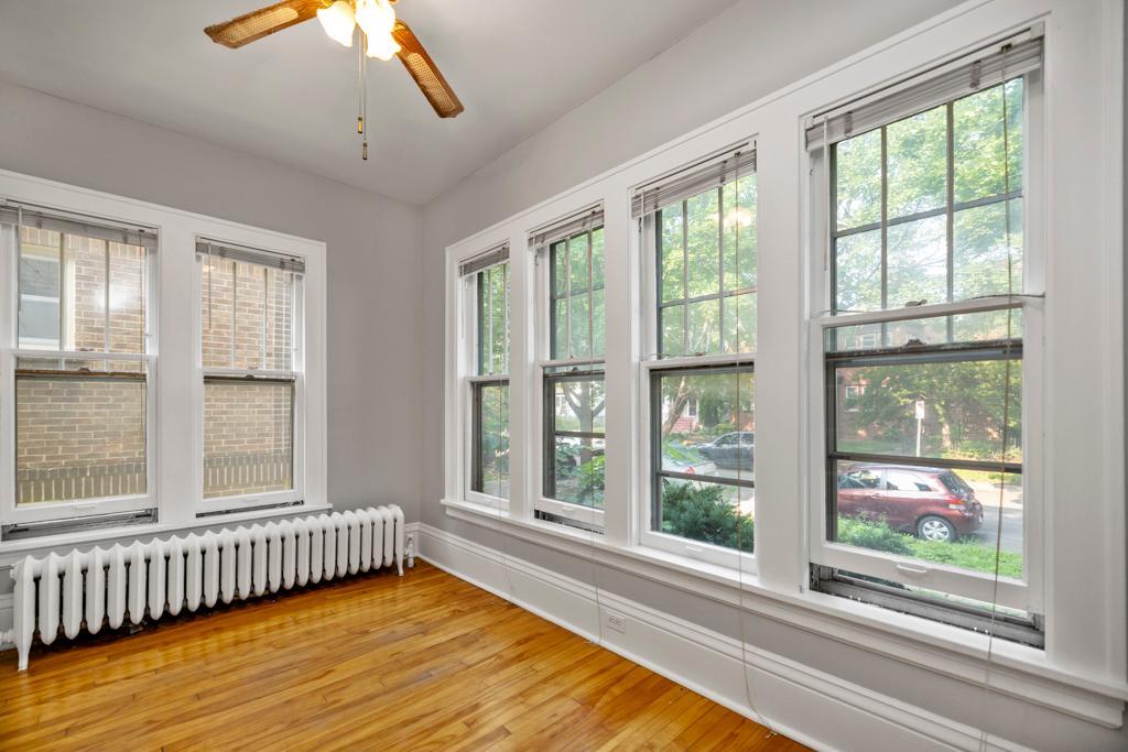 3133 Girard Avenue S Unit: 2