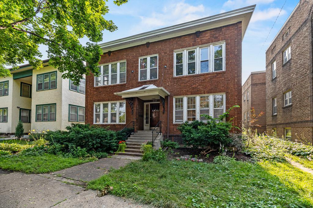 3133 Girard Avenue S Unit: 2