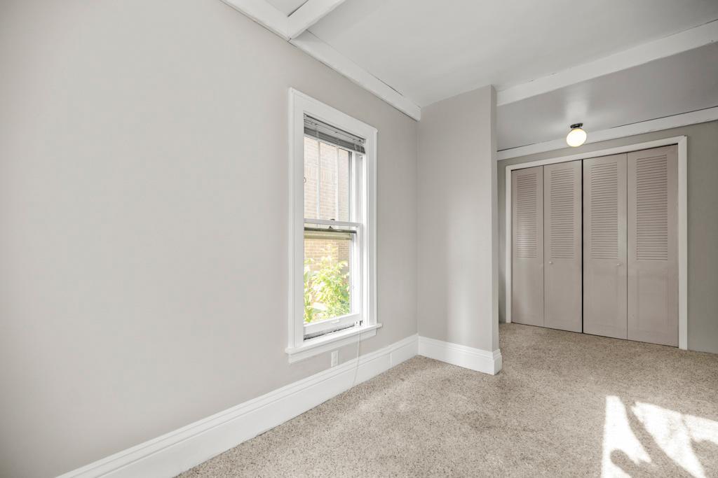3133 Girard Avenue S Unit: 2
