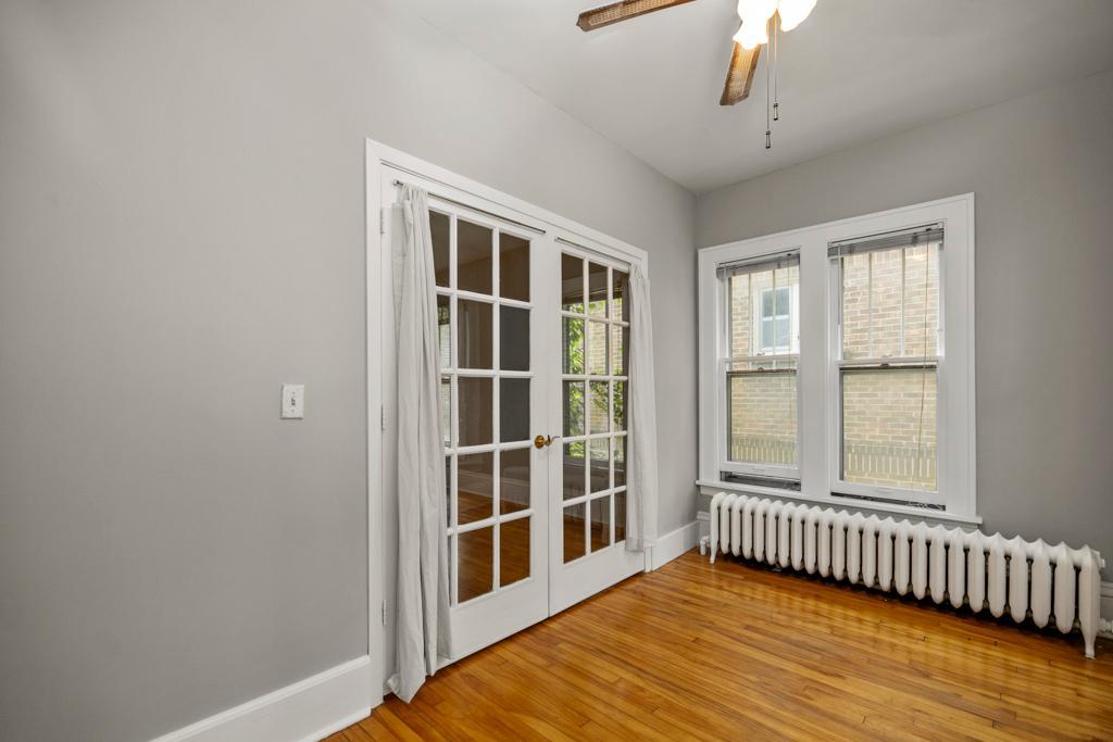 3133 Girard Avenue S Unit: 2