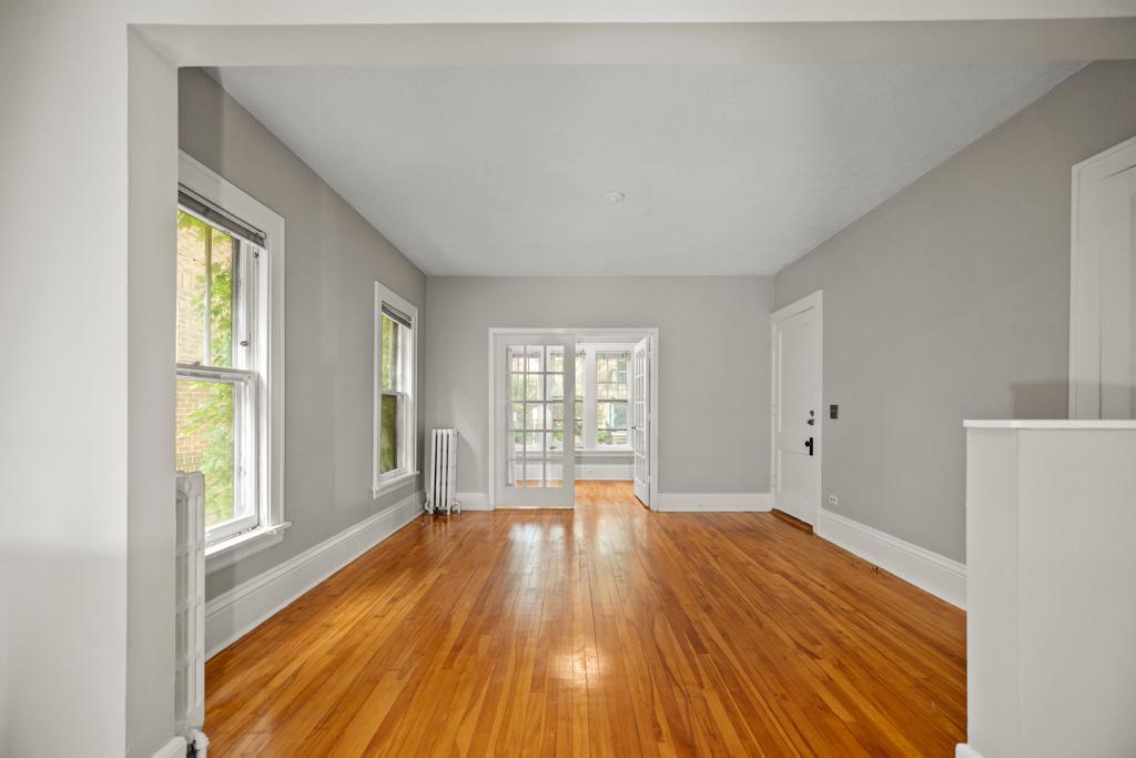 3133 Girard Avenue S Unit: 2