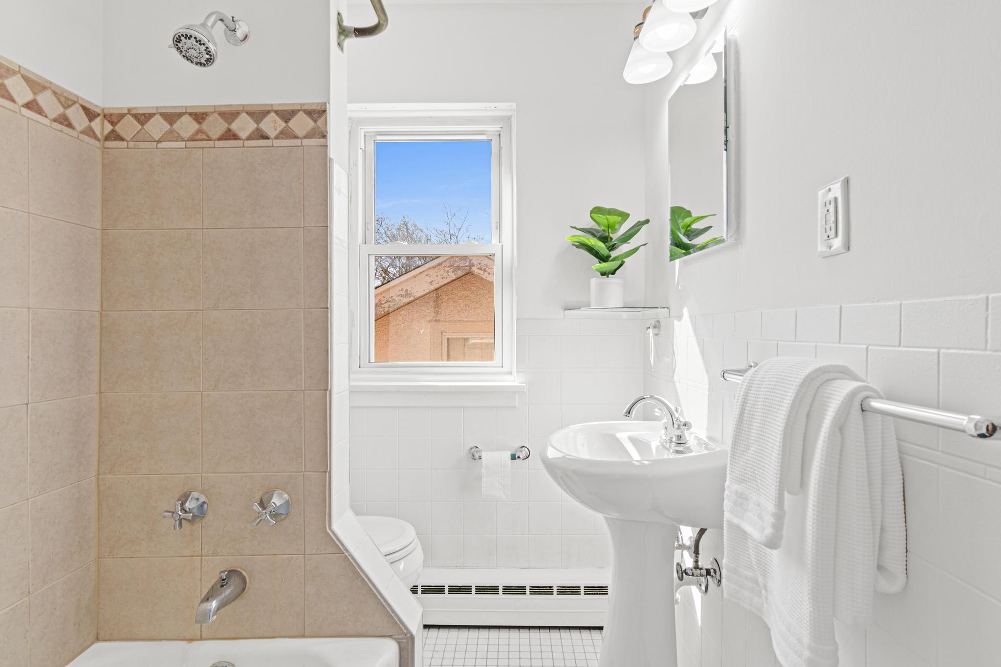 3636 Grand Avenue S Unit: 302