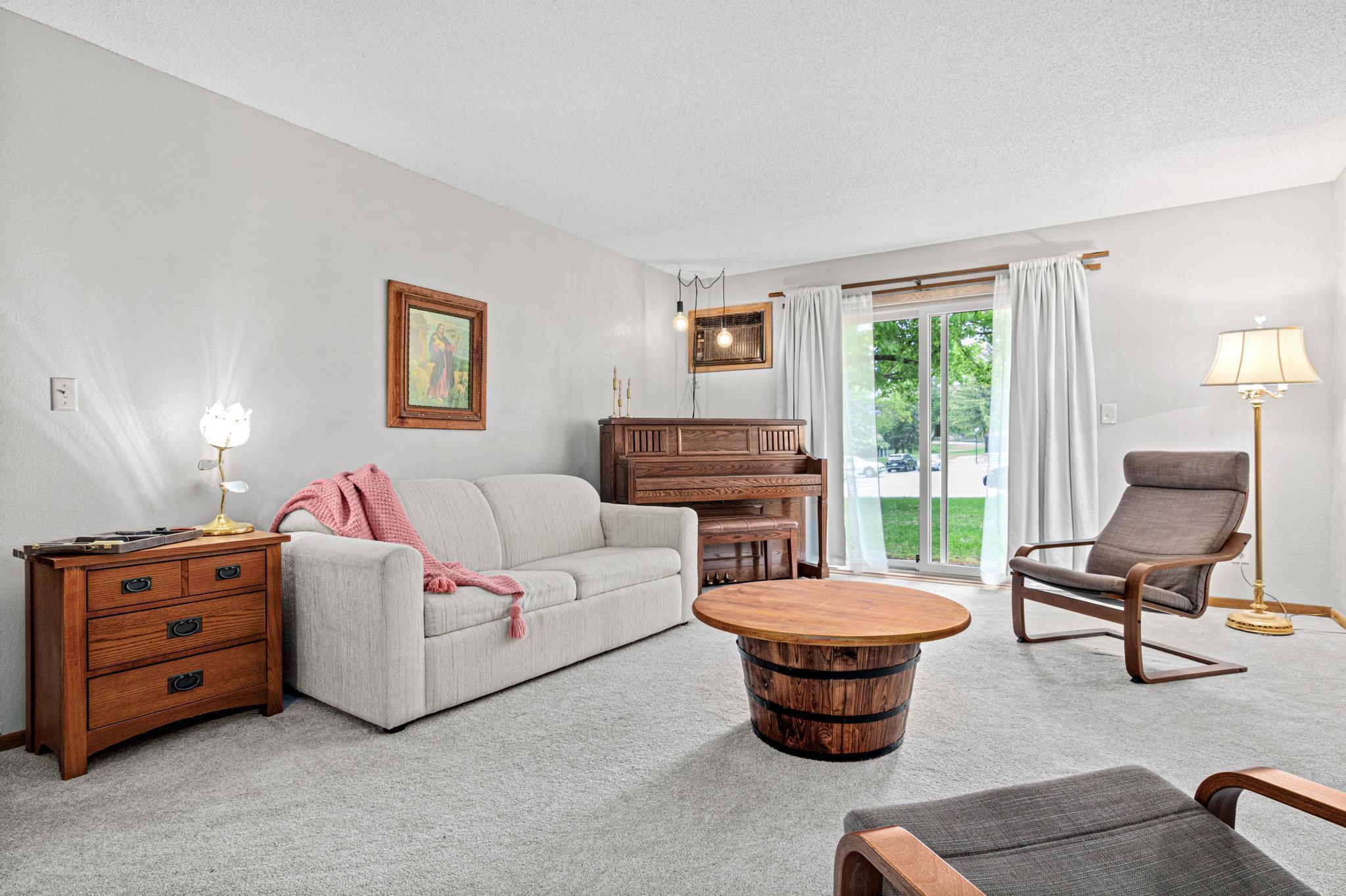 7759 142nd Street W Unit: 105