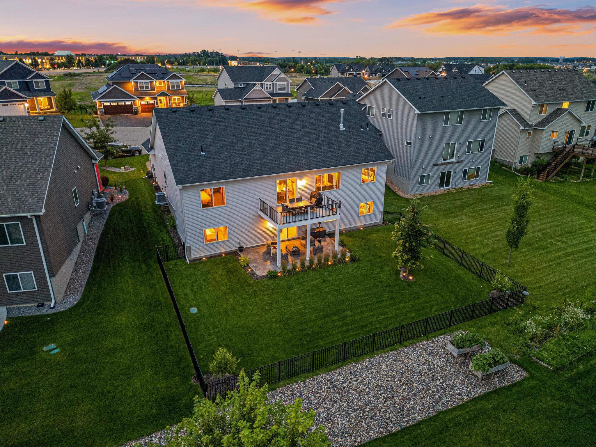 9156 187th Street W