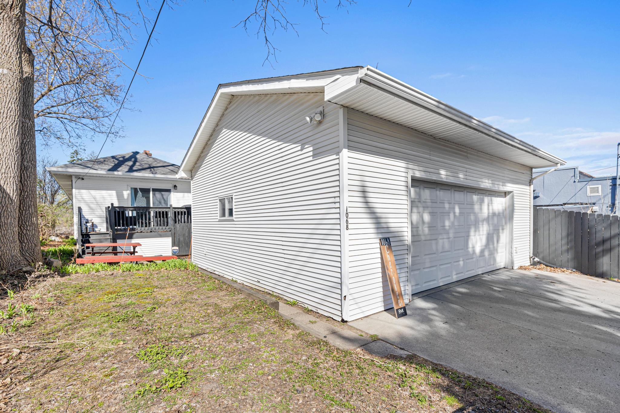 1068 Cherokee Avenue