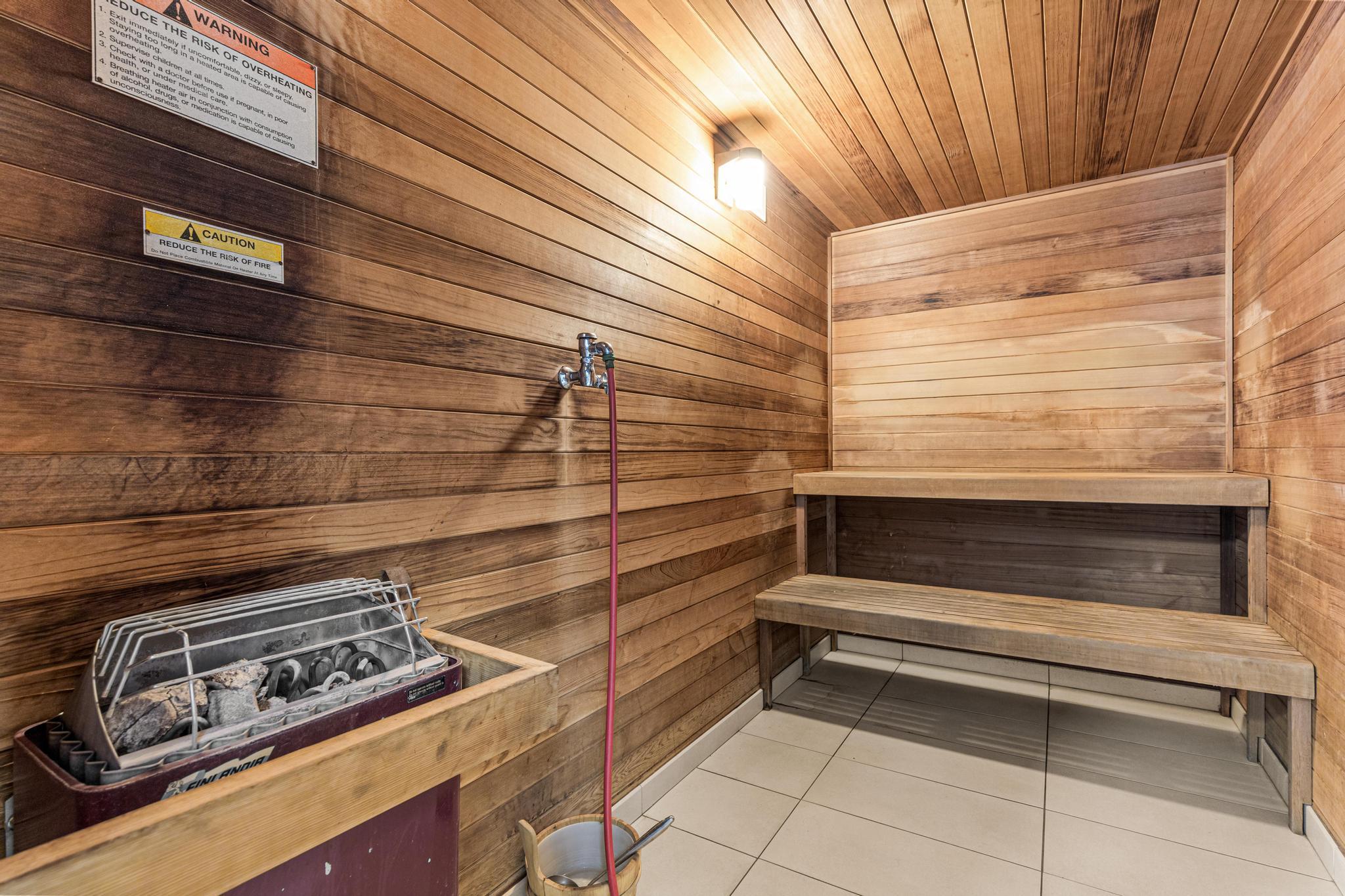 121 Washington Avenue S Unit: 1107