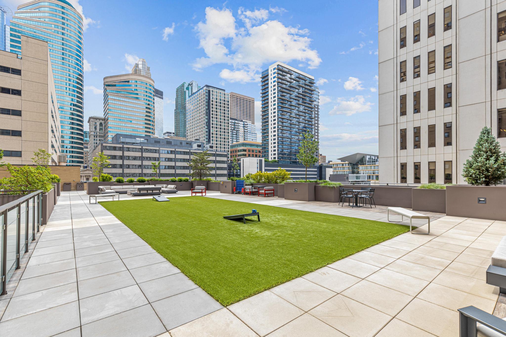 121 Washington Avenue S Unit: 1107