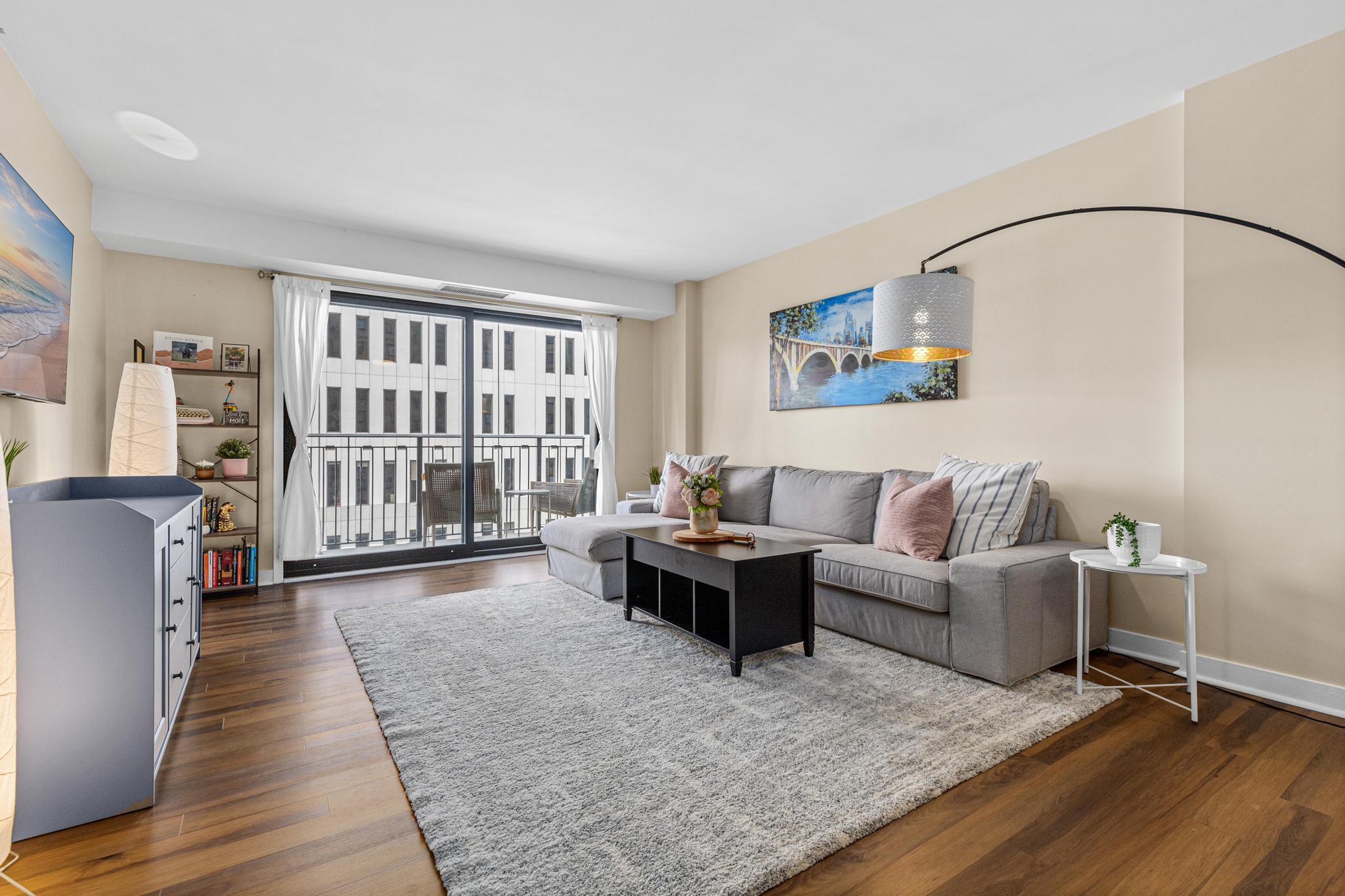 121 Washington Avenue S Unit: 1107