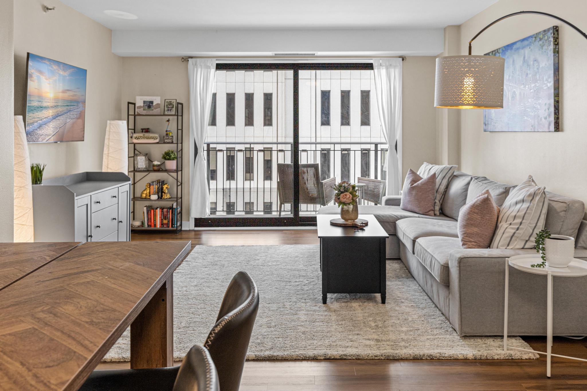 121 Washington Avenue S Unit: 1107
