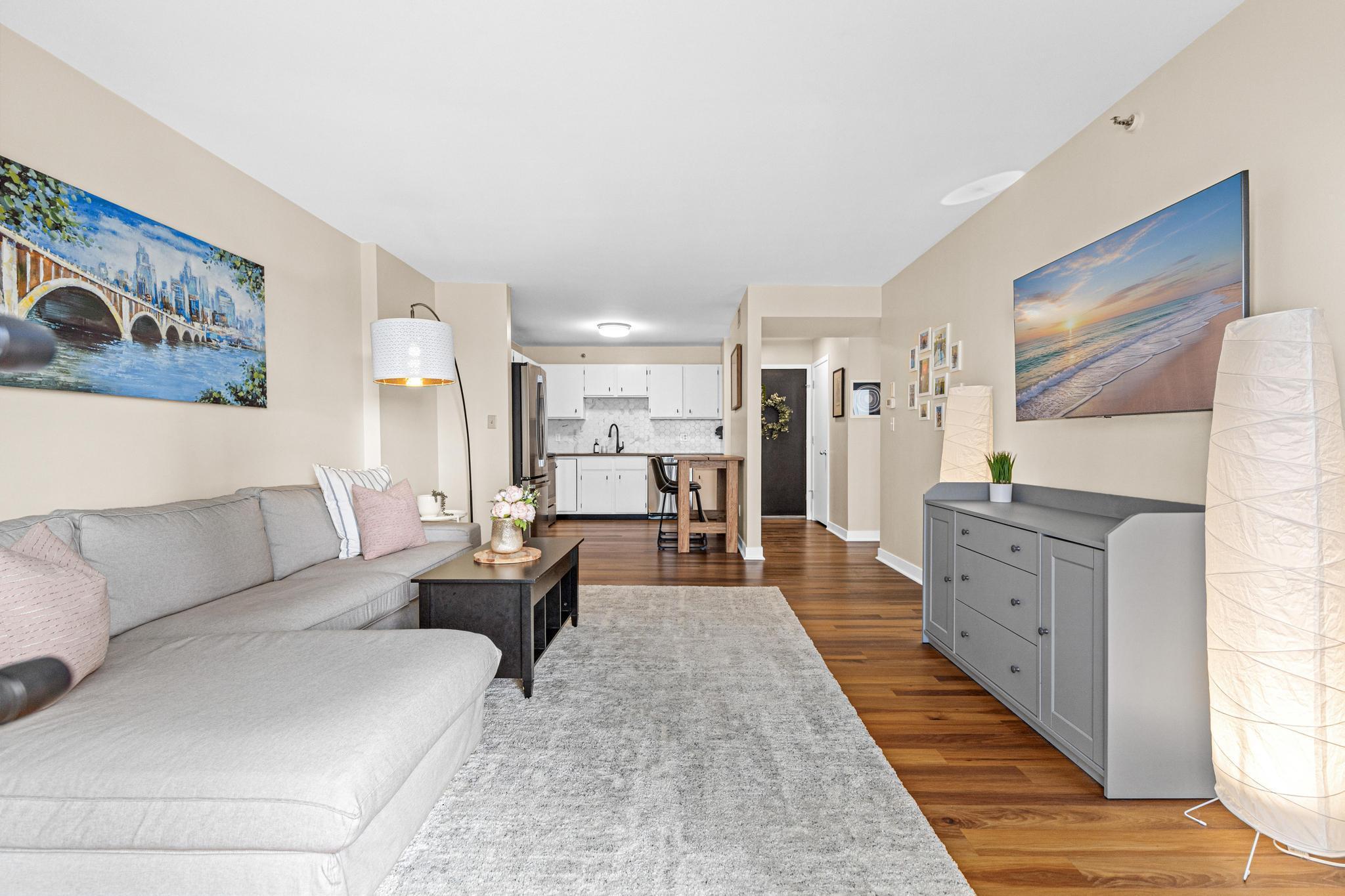 121 Washington Avenue S Unit: 1107