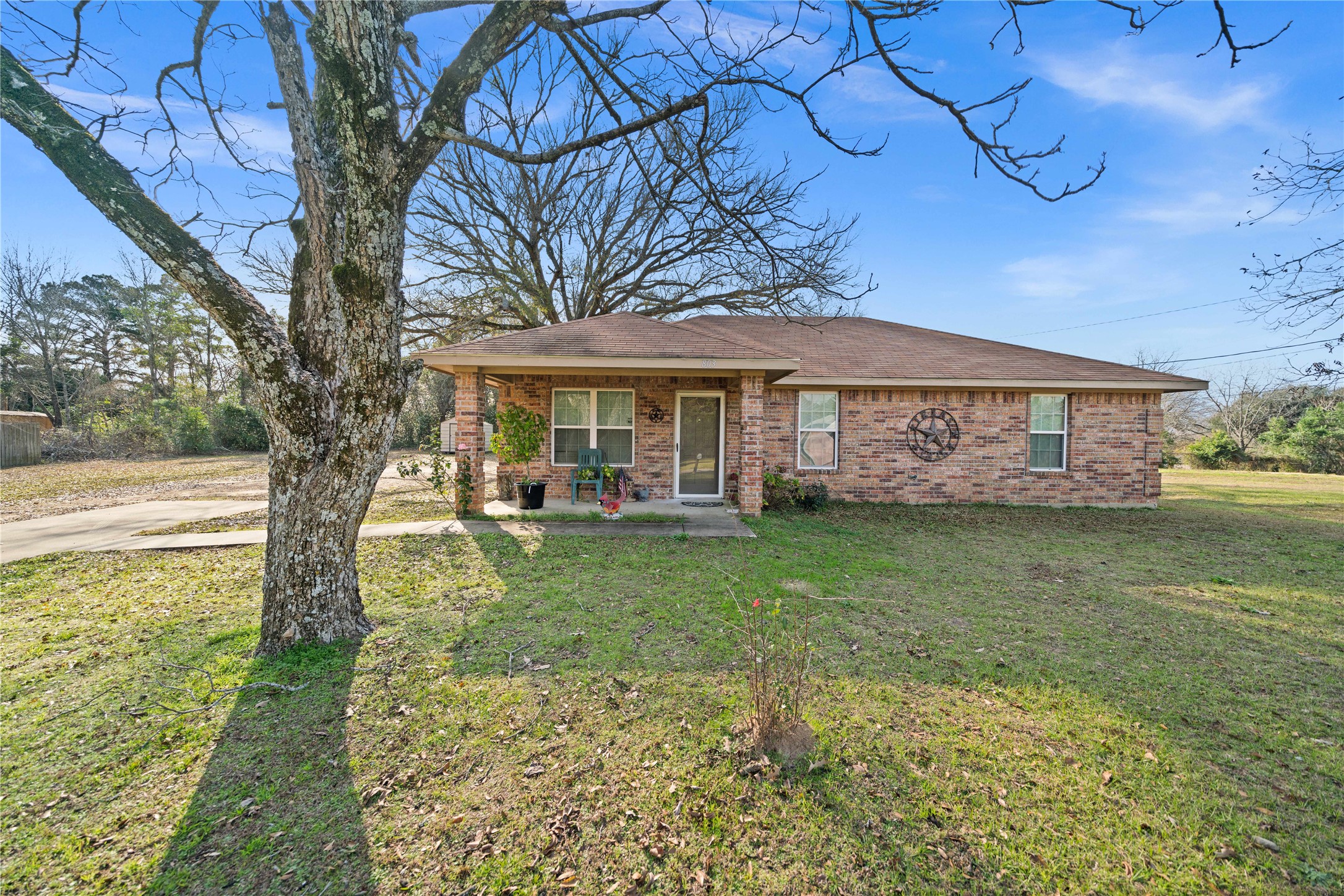 803 Sims Avenue