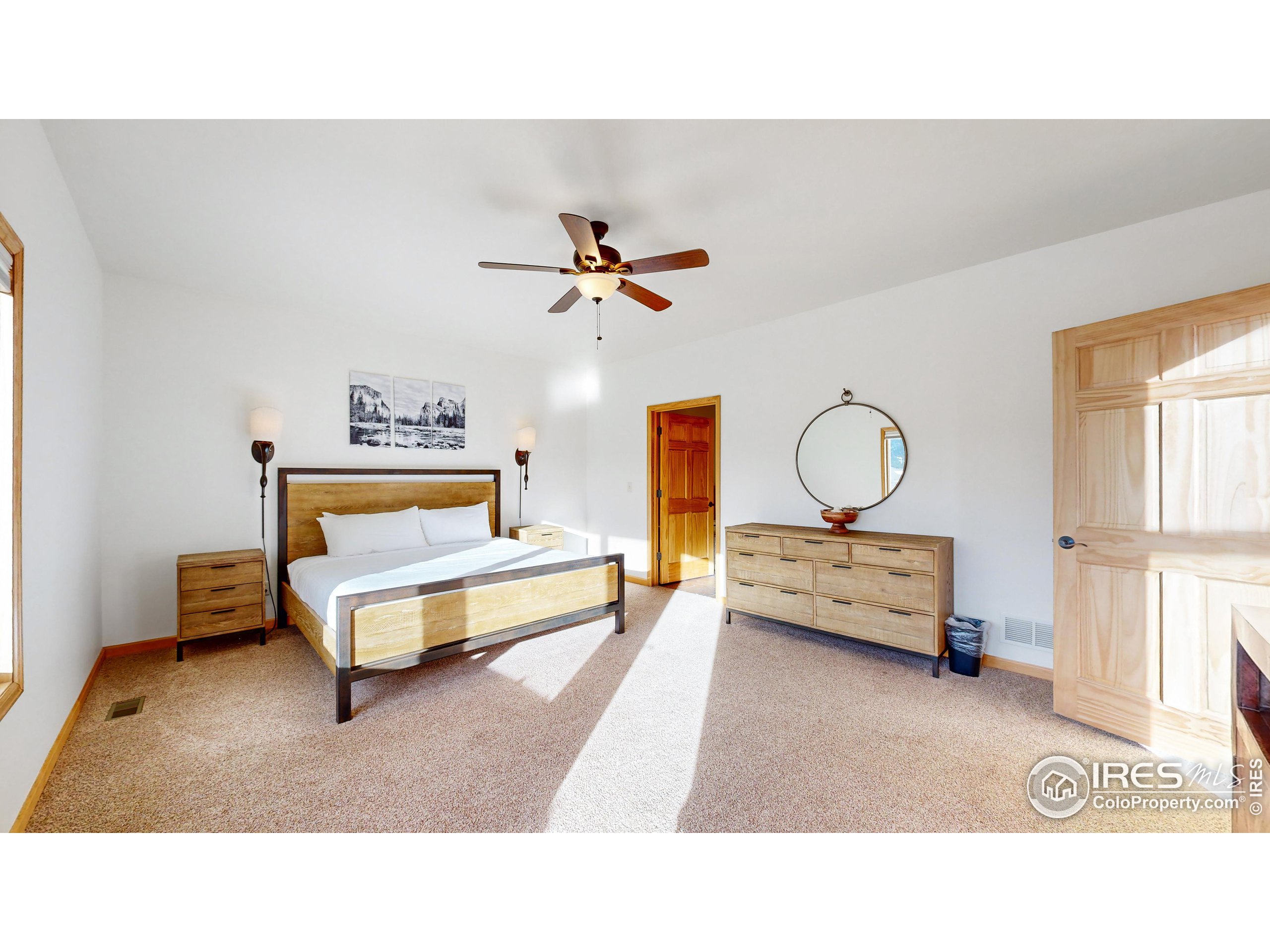 412 Overlook Ct