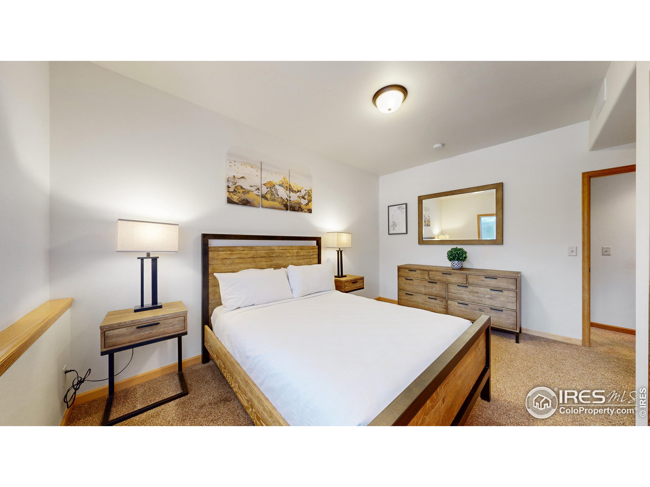 412 Overlook Ct