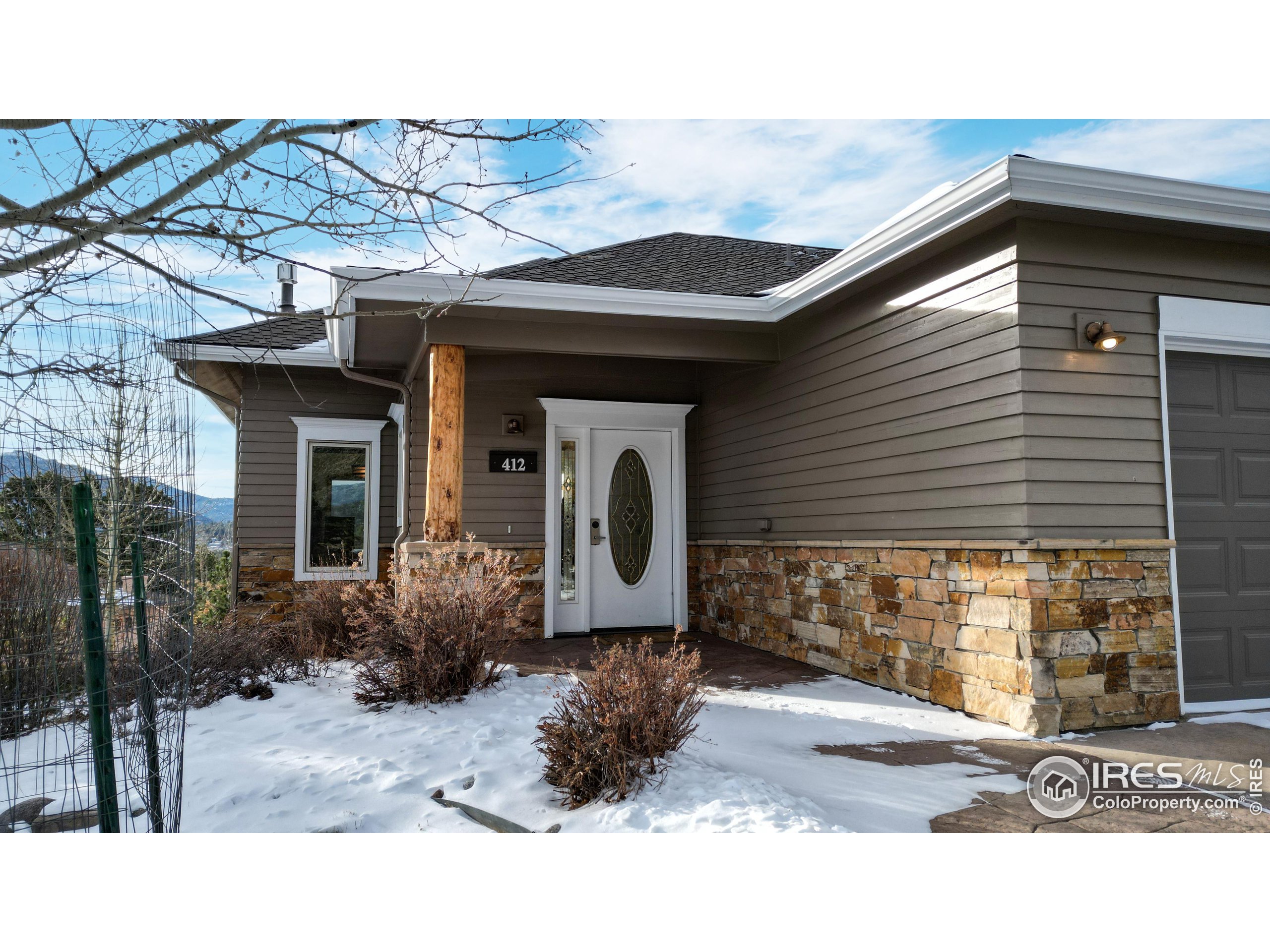 412 Overlook Ct