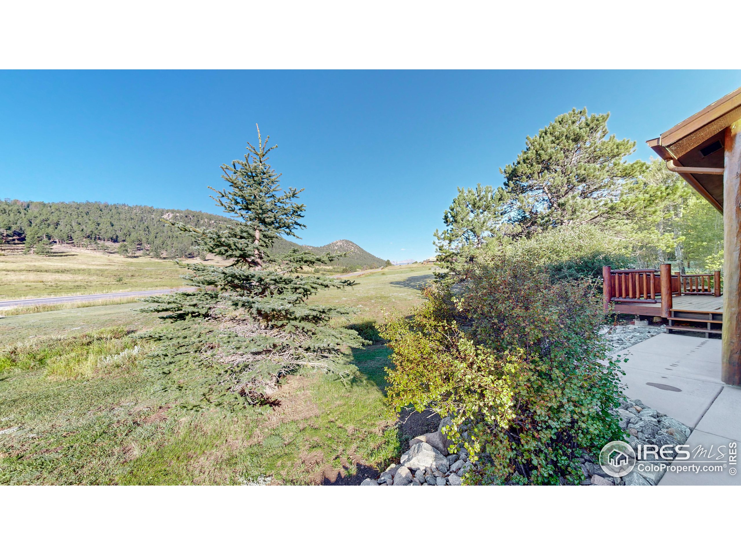734 Meadowview Dr
