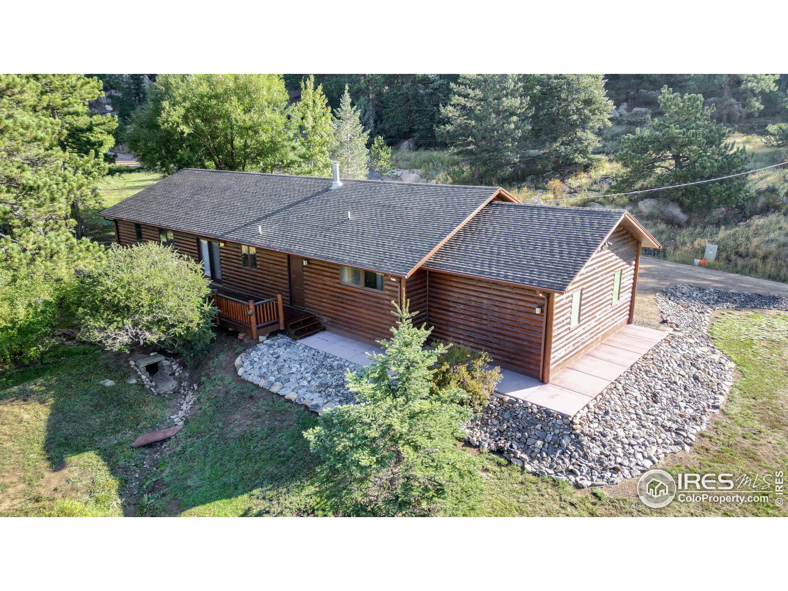 734 Meadowview Dr