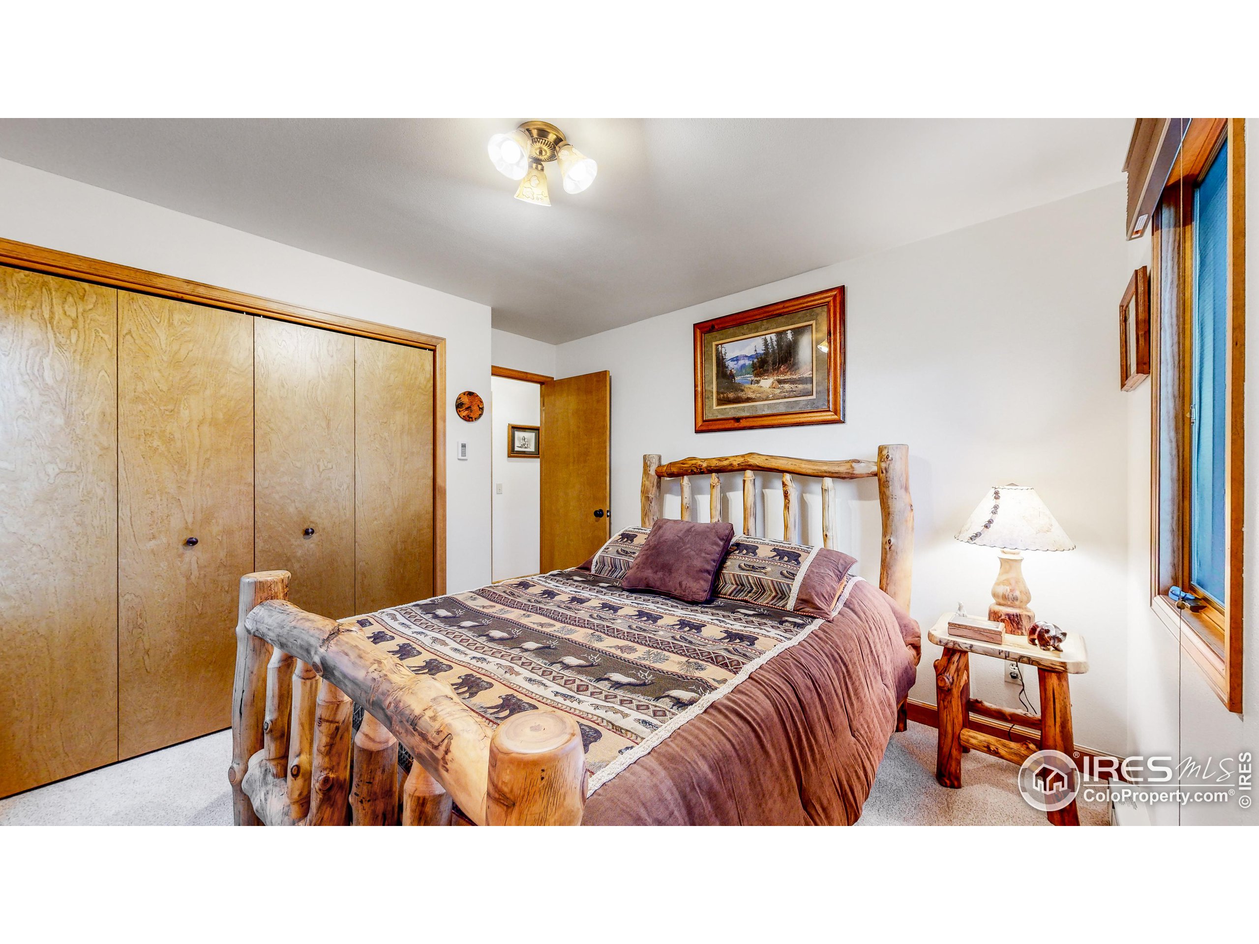 734 Meadowview Dr