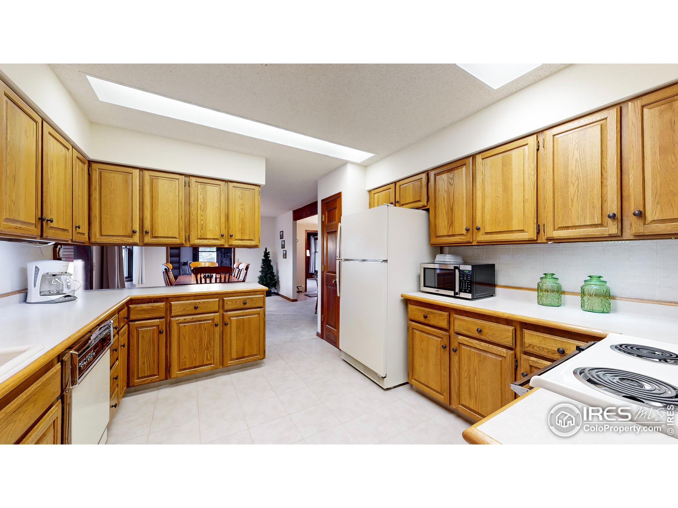 350 Ponderosa Ave