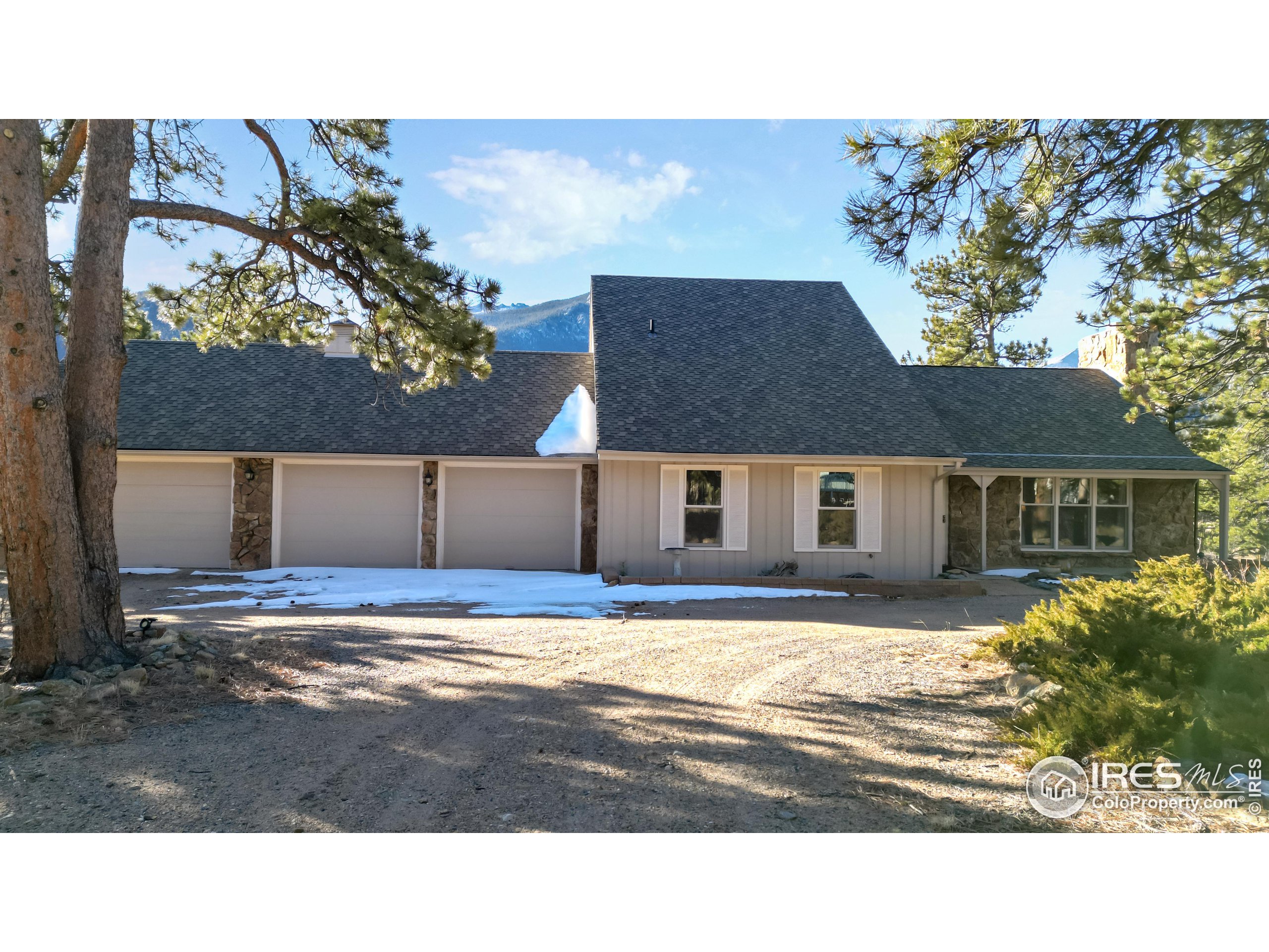 350 Ponderosa Ave