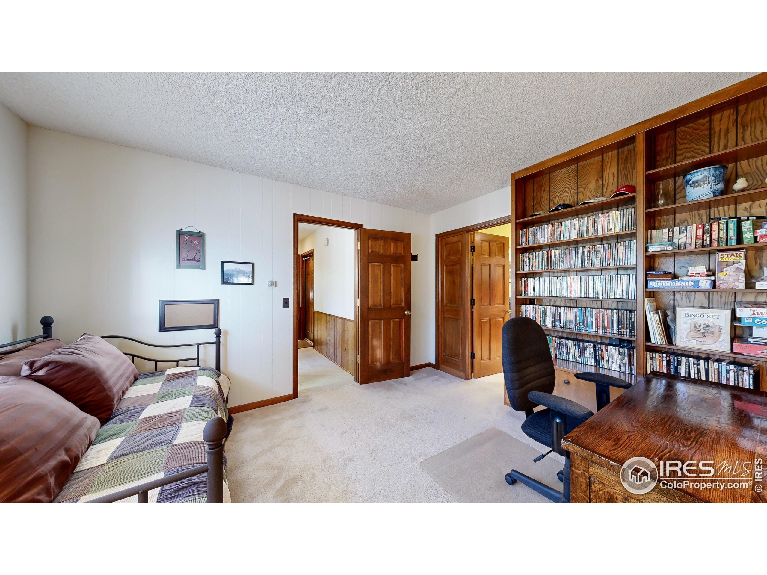 350 Ponderosa Ave