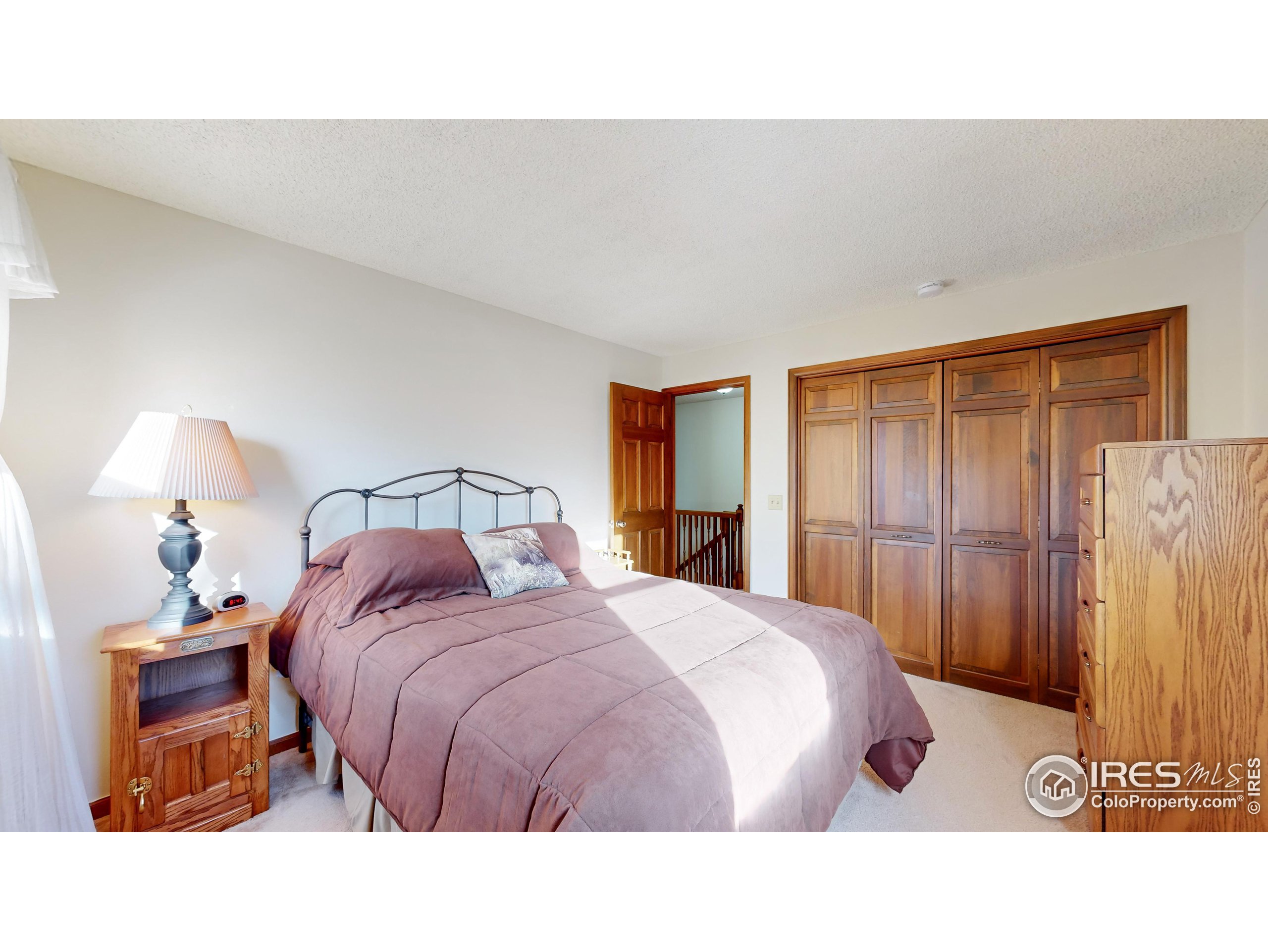 350 Ponderosa Ave