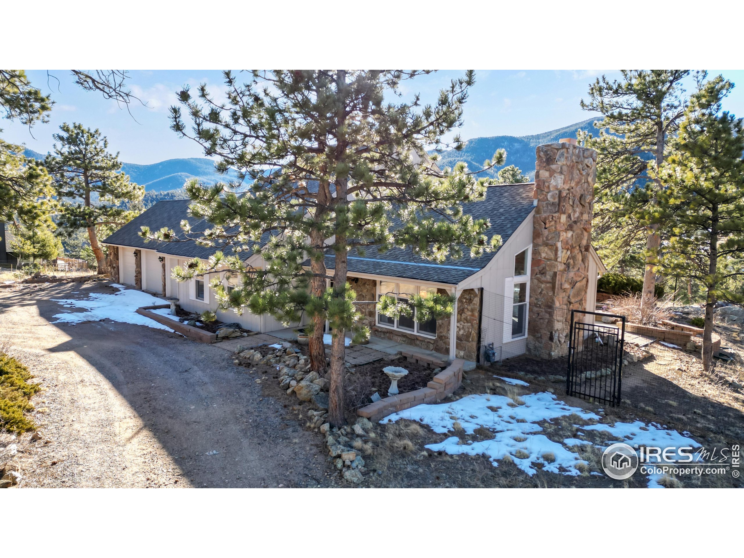 350 Ponderosa Ave