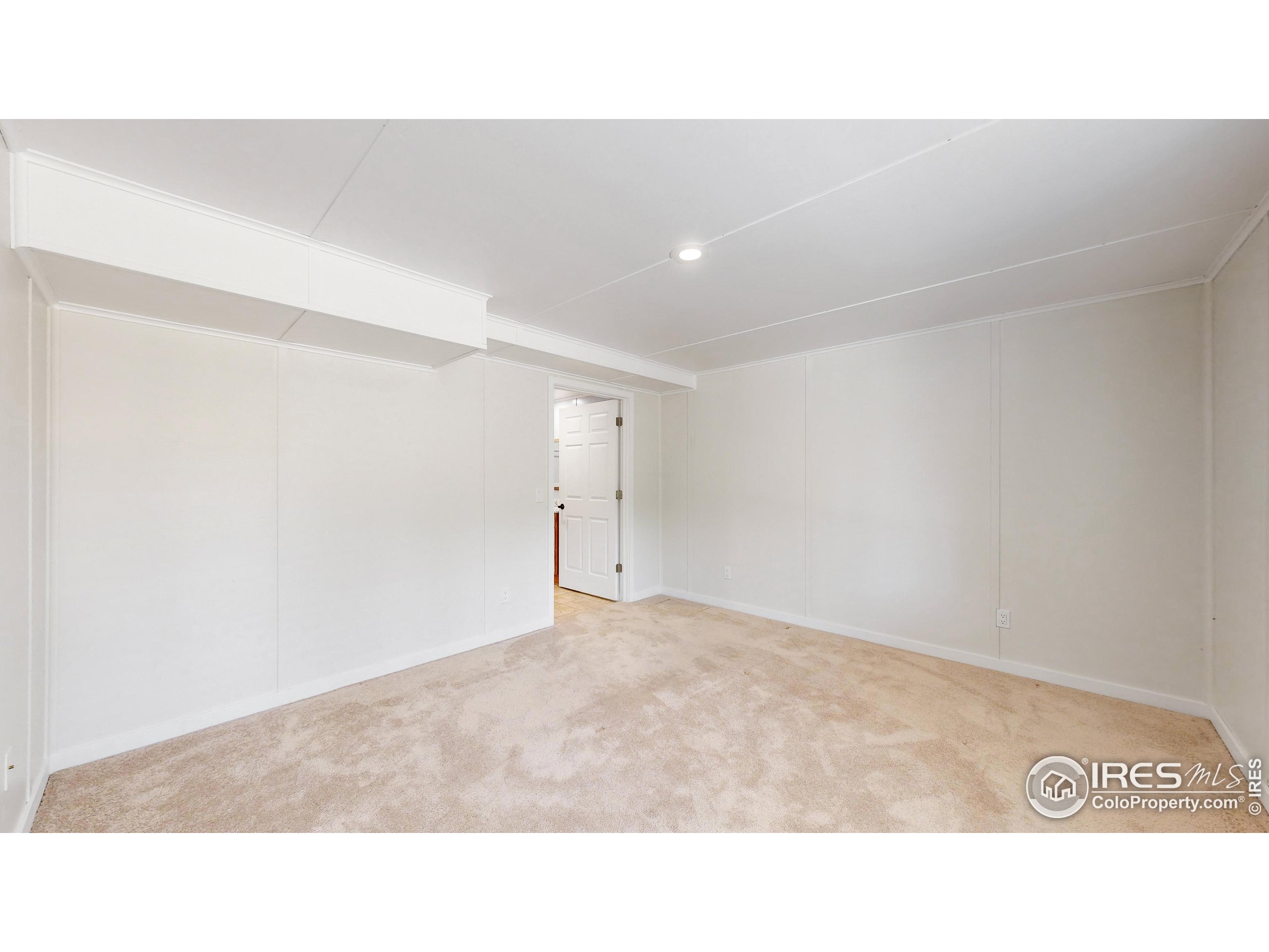 575 Chapin Ln