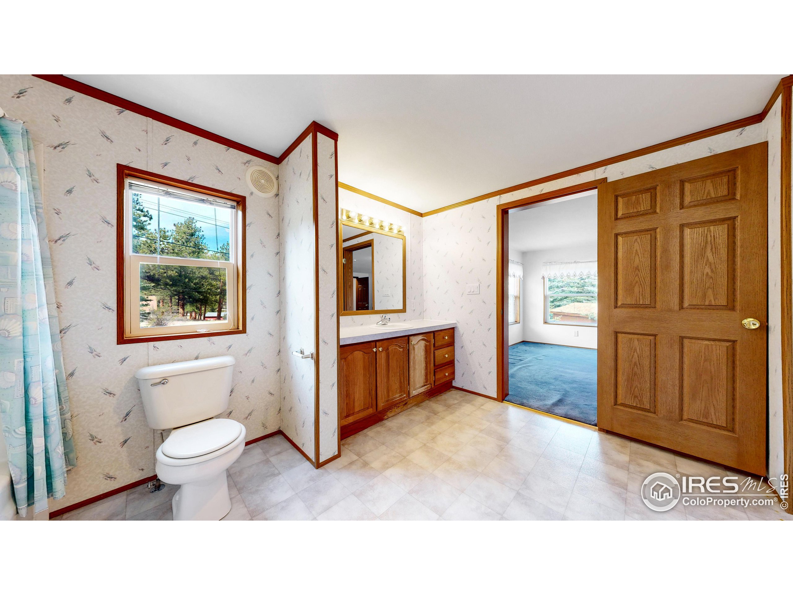 575 Chapin Ln