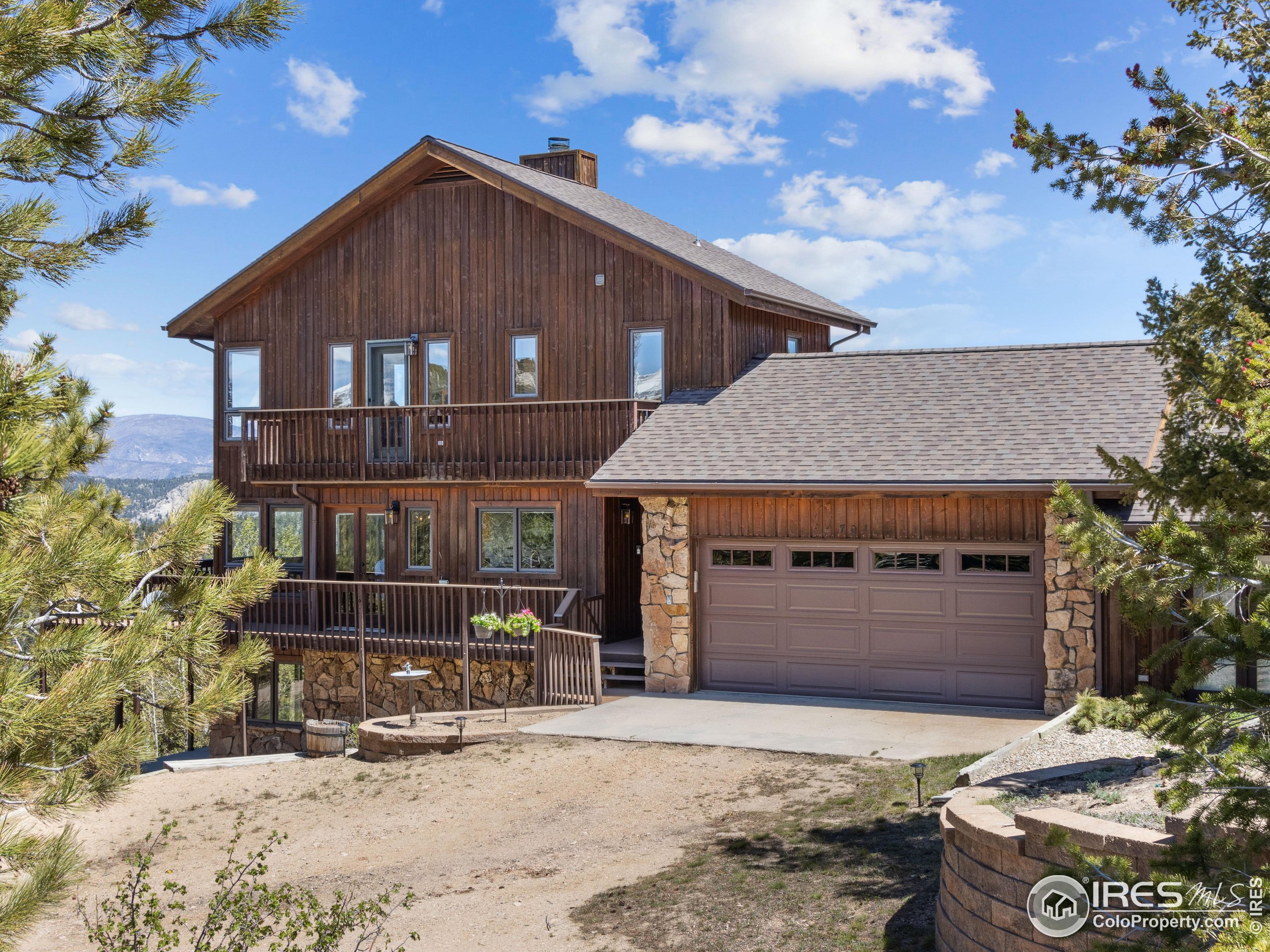 701 Pole Hill Rd