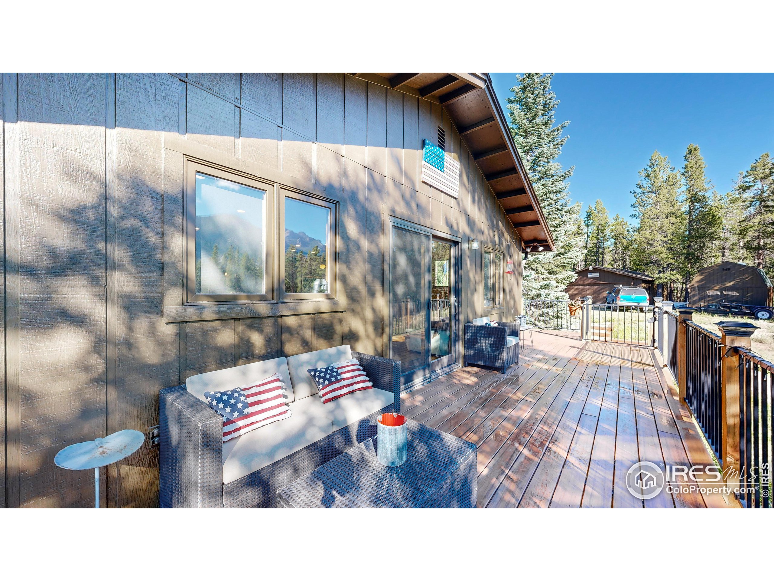 10329 Highway 7